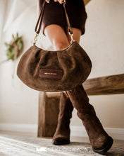 Încărcați imaginea în vizualizatorul Galeriei, Geantă de umăr Nara din piele