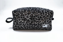 Load image into Gallery viewer, Leather Cosmetic Bag