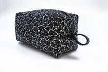 Load image into Gallery viewer, Leather Cosmetic Bag