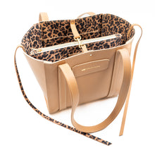Load image into Gallery viewer, Small Leather Tote Bag