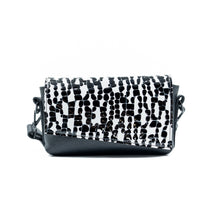 Load image into Gallery viewer, Leather Crossbody Bag