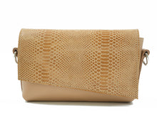 Load image into Gallery viewer, Leather Crossbody Bag