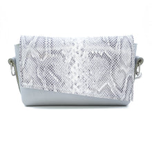 Load image into Gallery viewer, Leather Crossbody Bag