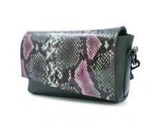 Load image into Gallery viewer, Leather Crossbody Bag