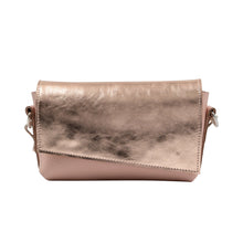 Încărcați imaginea în vizualizatorul Galeriei, Geantă crossbody din piele