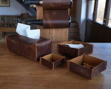 Load image into Gallery viewer, Leather Wine Bottle Holder