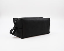 Load image into Gallery viewer, Men's Leather Dopp Kit
