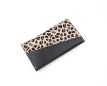Load image into Gallery viewer, Leather Purse