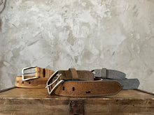 Kép betöltése a galériamegjelenítőbe: Férfi bőröv