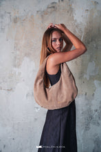 Kép betöltése a galériamegjelenítőbe: Noon bőr válltáska