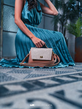 Load image into Gallery viewer, Dines Leather Top Handle Bag