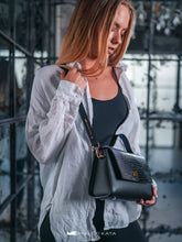 Load image into Gallery viewer, Dines Leather Top Handle Bag