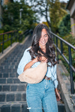 Kép betöltése a galériamegjelenítőbe: Noon bőr válltáska