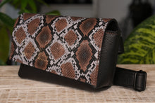 Load image into Gallery viewer, Leather Waist Bag