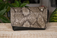Load image into Gallery viewer, Leather Waist Bag