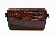 Load image into Gallery viewer, Leather Crossbody Bag