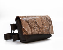 Load image into Gallery viewer, Leather Waist Bag