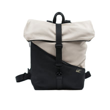 Kép betöltése a galériamegjelenítőbe: Bőr hátizsák