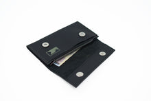 Kép betöltése a galériamegjelenítőbe: Bőr tárca