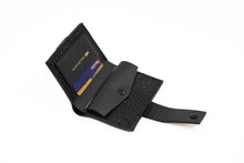 Încărcați imaginea în vizualizatorul Galeriei, Portofel mic din piele