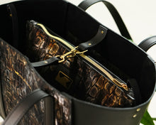 Kép betöltése a galériamegjelenítőbe: Kis bőr tote bag