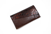 Încărcați imaginea în vizualizatorul Galeriei, Portofel din piele