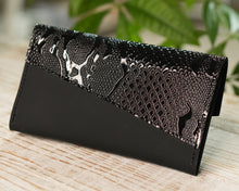 Kép betöltése a galériamegjelenítőbe: Portofel dama piele naturala negru, portofel dama mare