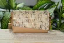Load image into Gallery viewer, Leather Crossbody Bag