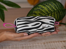 Load image into Gallery viewer, Leather Cosmetic Bag