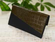 Kép betöltése a galériamegjelenítőbe: Bőr tárca