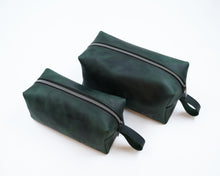 Load image into Gallery viewer, Leather Dopp Kit