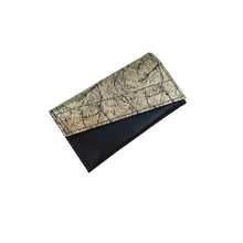 Kép betöltése a galériamegjelenítőbe: Bőr tárca
