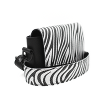 Load image into Gallery viewer, Leather Crossbody Bag
