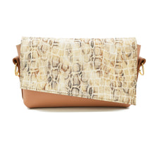 Load image into Gallery viewer, Leather Crossbody Bag
