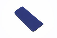 Încărcați imaginea în vizualizatorul Galeriei, Husă de ochelari din piele
