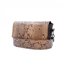 Load image into Gallery viewer, Leather Crossbody Bag
