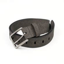 Încărcați imaginea în vizualizatorul Galeriei, Curea din piele pentru bărbați
