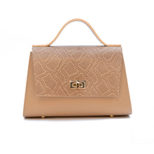 Kép betöltése a galériamegjelenítőbe: Dines bőr válltáska
