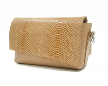 Load image into Gallery viewer, Leather Crossbody Bag
