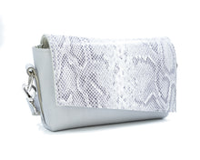 Load image into Gallery viewer, Leather Crossbody Bag
