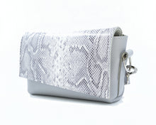 Load image into Gallery viewer, Leather Crossbody Bag
