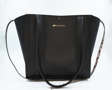 Încărcați imaginea în vizualizatorul Galeriei, Tote bag din piele
