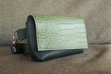 Load image into Gallery viewer, Leather Waist Bag

