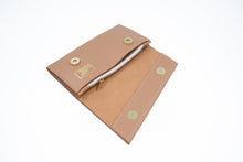 Load image into Gallery viewer, Leather Purse
