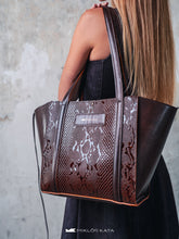 Load image into Gallery viewer, Leather Tote Bag

