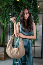 Kép betöltése a galériamegjelenítőbe: Noon bőr válltáska
