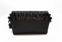 Încărcați imaginea în vizualizatorul Galeriei, Geantă crossbody din piele
