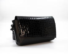 Load image into Gallery viewer, Leather Crossbody Bag
