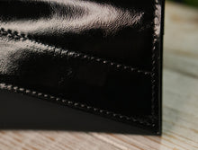 Kép betöltése a galériamegjelenítőbe: Bőr tárca
