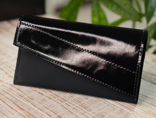 Kép betöltése a galériamegjelenítőbe: Bőr tárca
